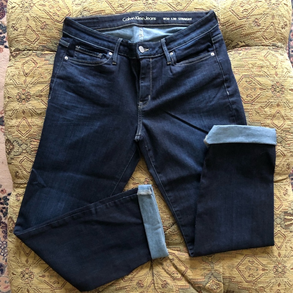 Calvin Klein Jeans Straight Leg Women's 10 *runs small* Cuff Dark Wash